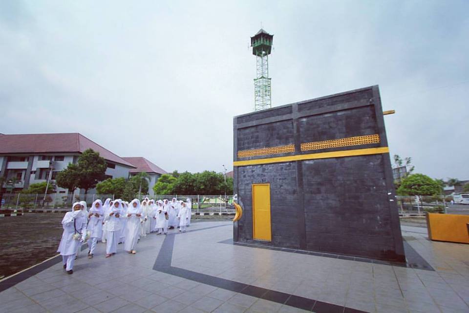 kegiatan-manasik-haji-untuk-siswa-kelas-9