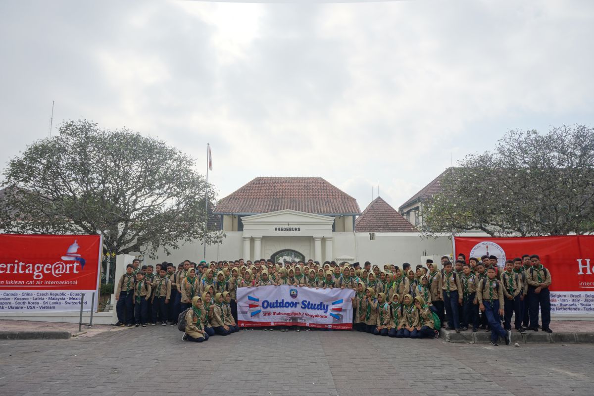 outdoor-study-smp-muhammadiyah7-yogyakarta